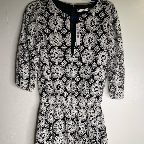 Alice + Olivia Cream & Black Geraldine Dress Size 4 - Picture 4 of 6